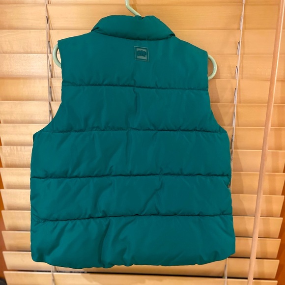 Baby Gap Puffer Vest in green size 2 toddler kids unisex boys and girls - Picture 9 of 9